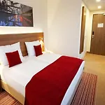 Four Points Flex By Sheraton 호텔 에센