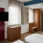 Отель Four Points Flex By Sheraton 3*