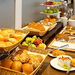 Отель Four Points Flex By Sheraton 3*