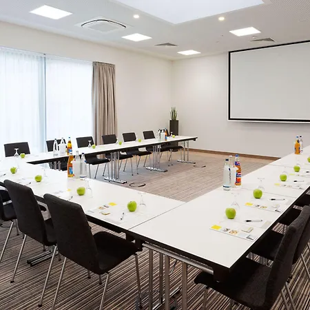 Four Points Flex By Sheraton Hotel 3*
